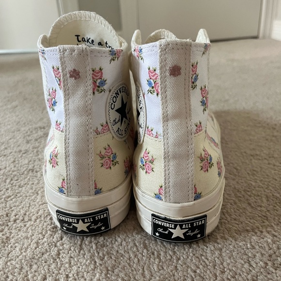 White pink and blue floral converse chuck 70s - Picture 4 of 4